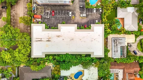 2424 SE 17th Causeway Fort Lauderdale FL 33316