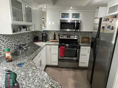 2039 SE 10th Avenue Fort Lauderdale FL 33316