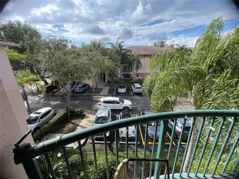 2039 SE 10th Avenue Fort Lauderdale FL 33316