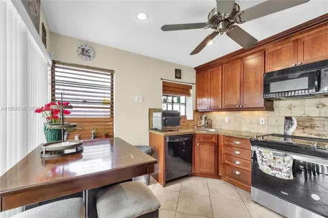 9141 SW 22nd Street Boca Raton FL 33428