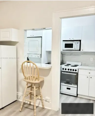 124 Mendoza Avenue Coral Gables FL 33134