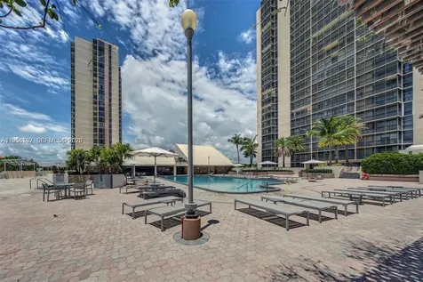 20379 W Country Club Drive Aventura FL 33180