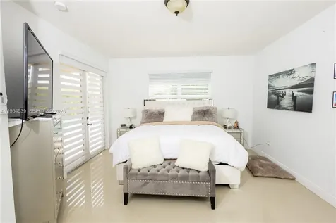 2133 NW 14th Place Homestead FL 33030