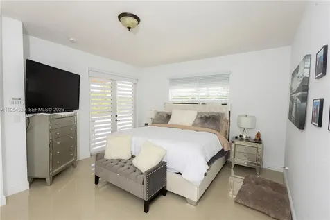 2133 NW 14th Place Homestead FL 33030