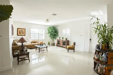 2133 NW 14th Place Homestead FL 33030