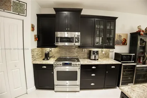 2133 NW 14th Place Homestead FL 33030