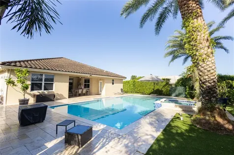 2133 NW 14th Place Homestead FL 33030