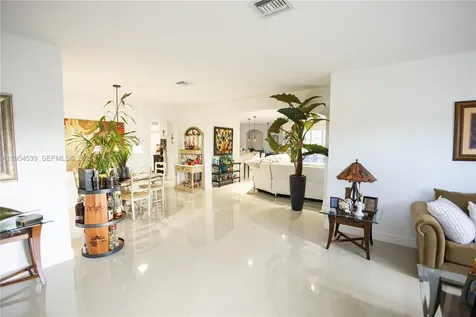 2133 NW 14th Place Homestead FL 33030