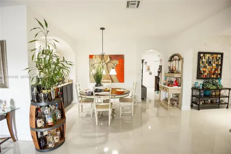 2133 NW 14th Place Homestead FL 33030