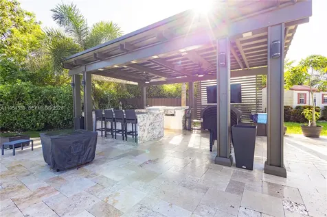 2133 NW 14th Place Homestead FL 33030