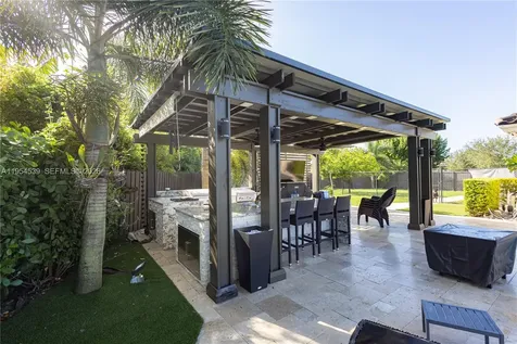 2133 NW 14th Place Homestead FL 33030