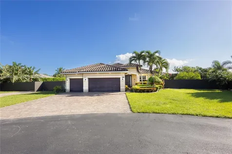 2133 NW 14th Place Homestead FL 33030