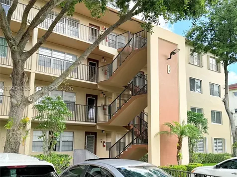 850 SW 133rd Terrace Pembroke Pines FL 33027