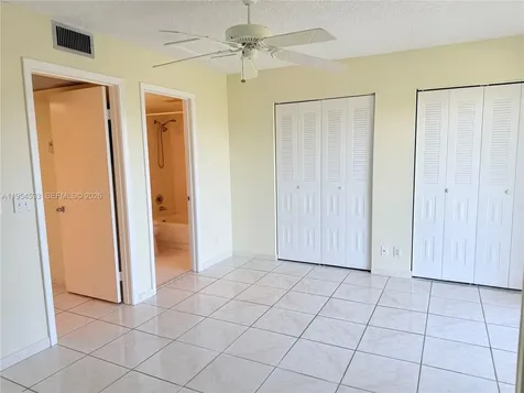 850 SW 133rd Terrace Pembroke Pines FL 33027