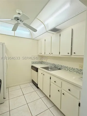 850 SW 133rd Terrace Pembroke Pines FL 33027