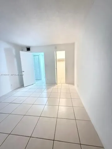 4550 NW 9th Street Miami FL 33126