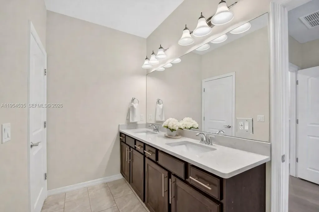4850 San Fratello Circle Lake Worth FL 33467