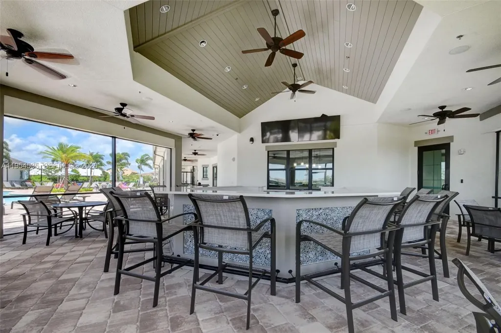 4850 San Fratello Circle Lake Worth FL 33467