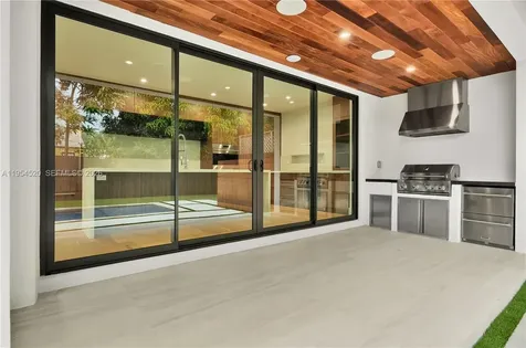 229 NW 42nd Street Miami FL 33127