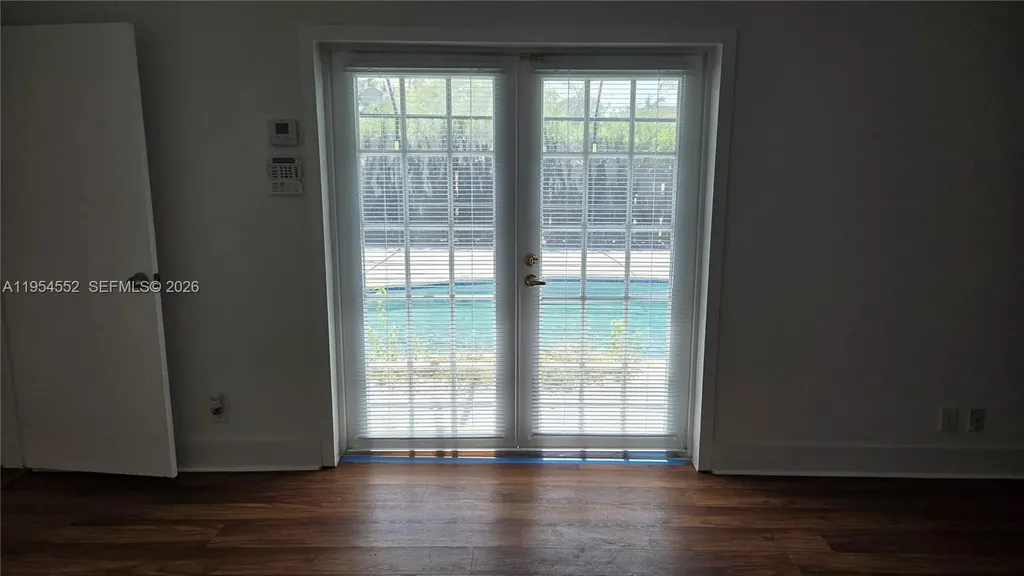 1245 Coral Lane Hollywood FL 33019