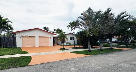 1245 Coral Lane Hollywood FL 33019