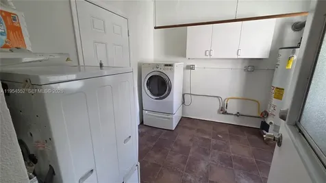1245 Coral Lane Hollywood FL 33019