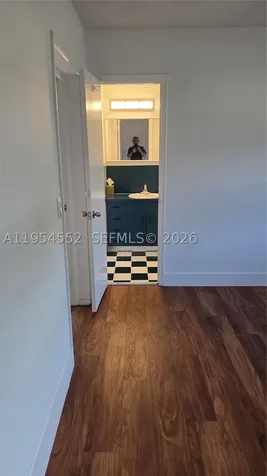 1245 Coral Lane Hollywood FL 33019