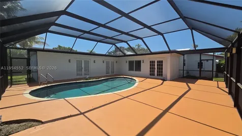 1245 Coral Lane Hollywood FL 33019