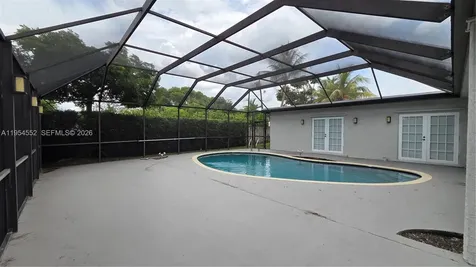 1245 Coral Lane Hollywood FL 33019