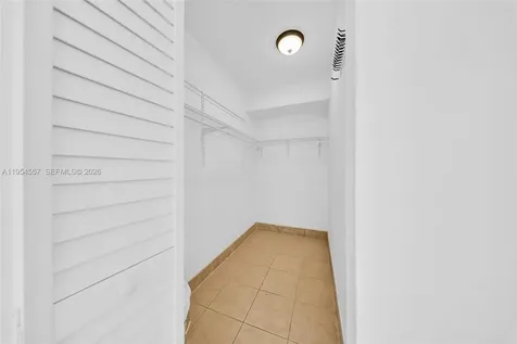 8145 NW 7th Street Miami FL 33126