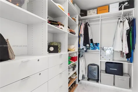 2655 Collins Avenue Miami Beach FL 33140