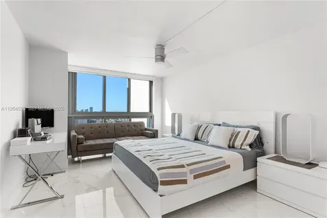 2655 Collins Avenue Miami Beach FL 33140