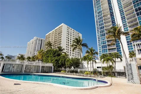 2655 Collins Avenue Miami Beach FL 33140