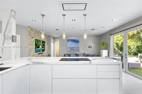 5869 NW 112th Court Doral FL 33178