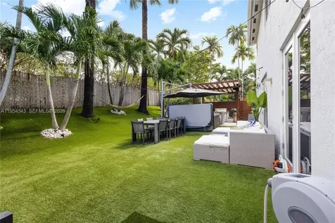 5869 NW 112th Court Doral FL 33178