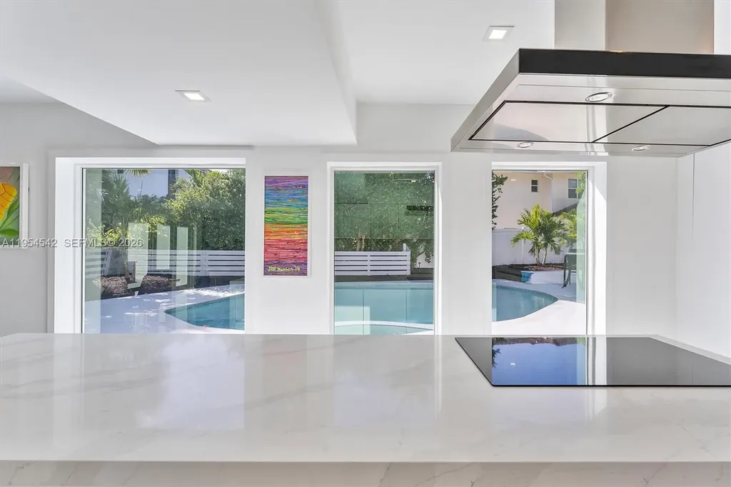 1903 Bay Drive Pompano Beach FL 33062