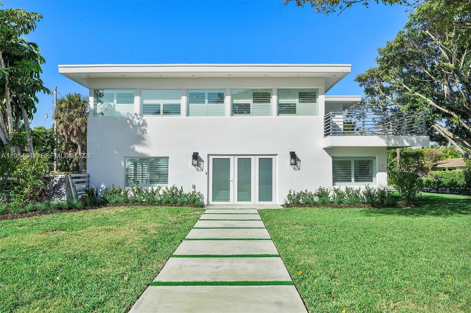 1903 Bay Drive Pompano Beach FL 33062