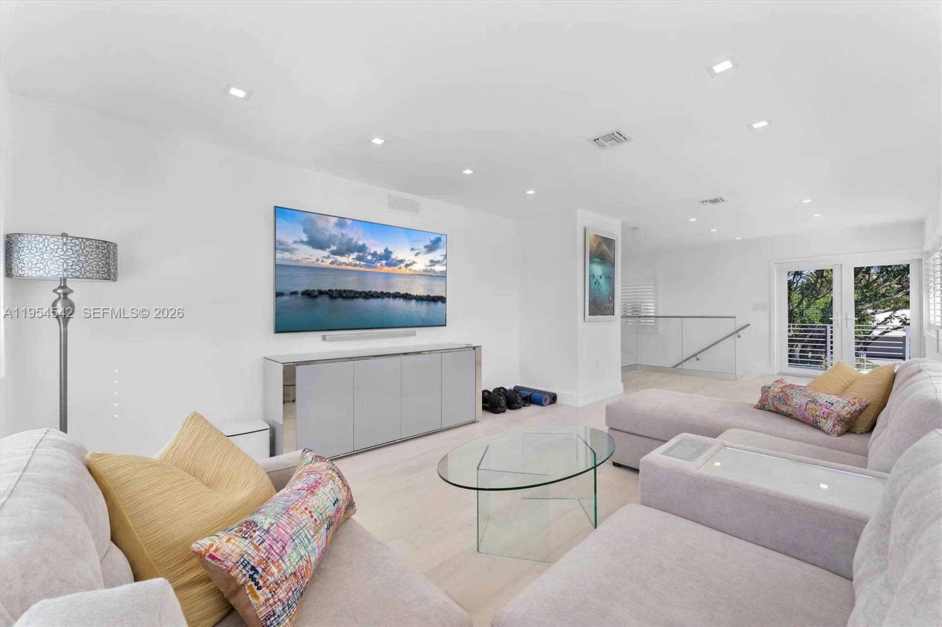 1903 Bay Drive Pompano Beach FL 33062
