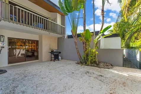 6611 SW 72nd Street South Miami FL 33143