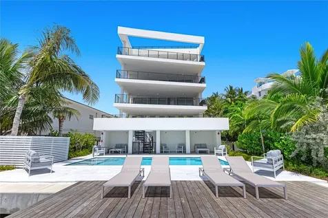 1930 Bay Drive Second Level Union Miami Beach FL 33141