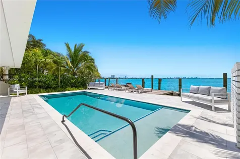 1930 Bay Drive Second Level Union Miami Beach FL 33141