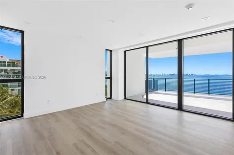 1930 Bay Drive Second Level Union Miami Beach FL 33141