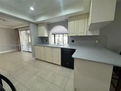 1109 SE 10th Street Deerfield Beach FL 33441