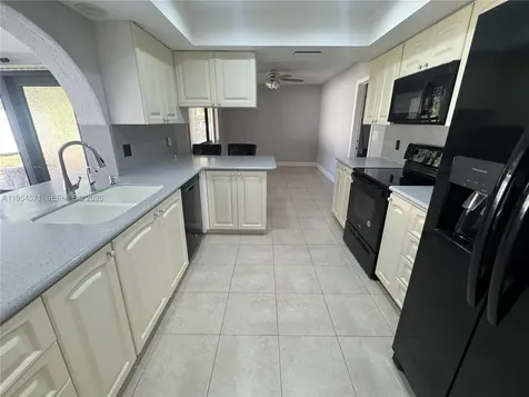 1109 SE 10th Street Deerfield Beach FL 33441