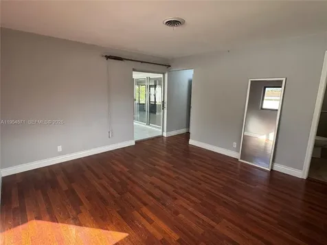 1109 SE 10th Street Deerfield Beach FL 33441