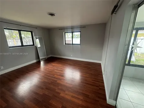1109 SE 10th Street Deerfield Beach FL 33441