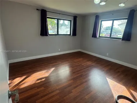 1109 SE 10th Street Deerfield Beach FL 33441