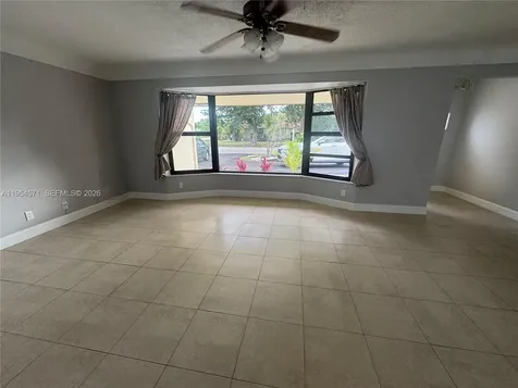 1109 SE 10th Street Deerfield Beach FL 33441