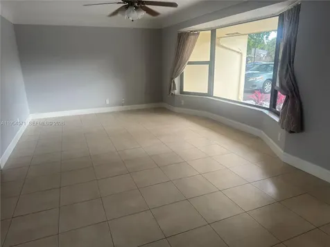 1109 SE 10th Street Deerfield Beach FL 33441