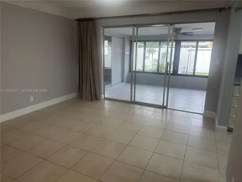 1109 SE 10th Street Deerfield Beach FL 33441